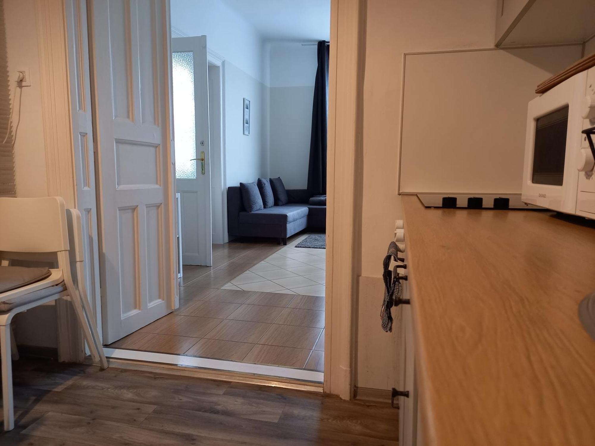 Idill Apartmanhaz B&B Tiszafüred Exterior foto